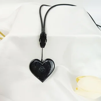 AIBAOTONG Terahertz Power Card Черный кулон в форме сердца с силиконовой ионной цепью