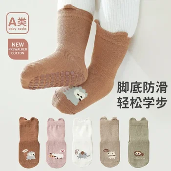 Весна и осень Новые детские напольные носки Детские нескользящие мультяшные носки для малышей Детские носки для мальчиков и девочек Mid-tube