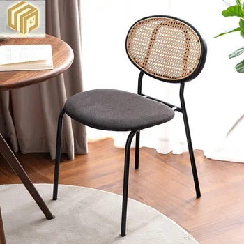Скандинавские обеденные стулья из массива дерева из ротанга, домашние винтажные стулья для отдыха в ресторанах, дизайнерские винтажные стулья из ротанга со спинкой