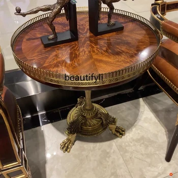 Угловой стол для гостиной Медные кусочки Приставной столик Европейская мебель для журнального столика Деревянный круглый стол Мебель Украшение